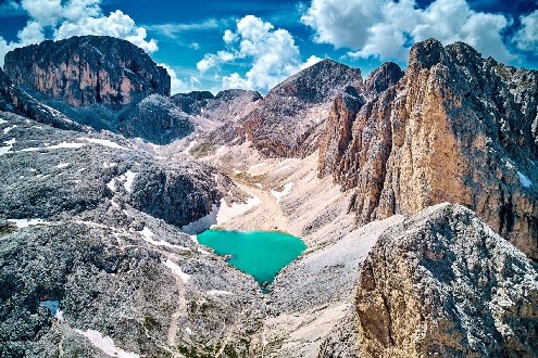 https://www.casamuffolina.it/immagini_pagine/662/lago-di-antermoia-662-330.jpg